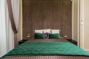 Ghid practic pentru alegerea textilelor potrivite în dormitor